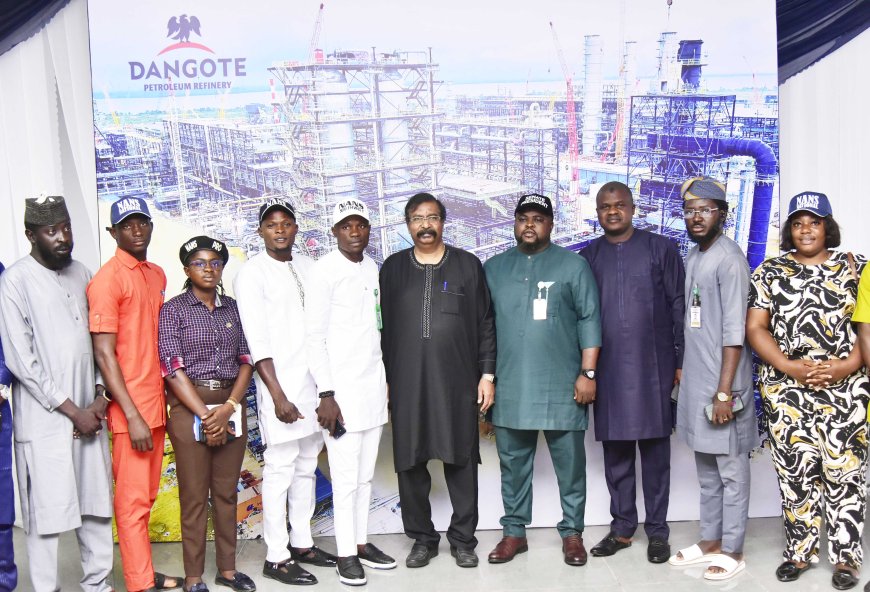 NIGERIAN STUDENTS PASS VOTE OF CONFIDENCE ON DANGOTE REFINERY