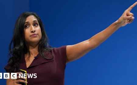 Tories pledge to cut bills as energy price battle takes shape