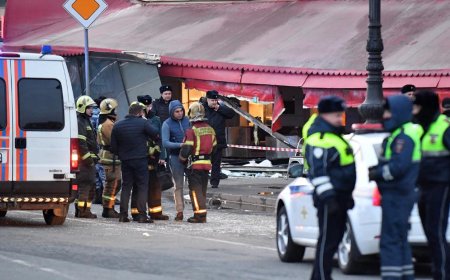 Russian authorities detain suspect over St. Petersburg cafe blast