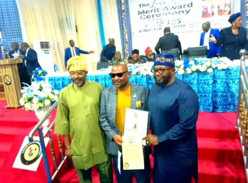 Education District II TG/PS, Olusegun Osinaike, Honoured with Lagos State Long Service Merit Award