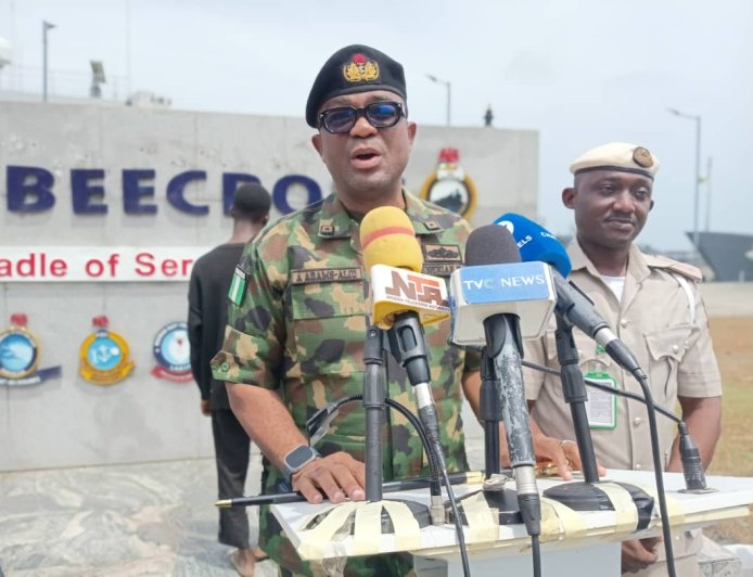 Navy Arrests 2 stowaways in Lagos, hands suspects to immigration authorities