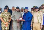 Defence Minister Visits OPHK, Commends Troops, Reaffirms FG’s Commitment to Crushing Terrorism