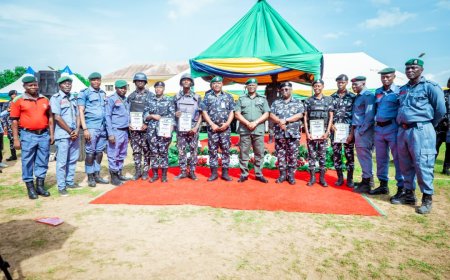 IGP Passes out 1,068 armed constables in Akwa Ibom, warns officers on discipline, accountability